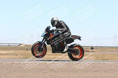 media/Jun-16-2024-Lets Ride (Sun) [[4ae6dd1f02]]/Group B/1220pm (Wheelie Bump)/